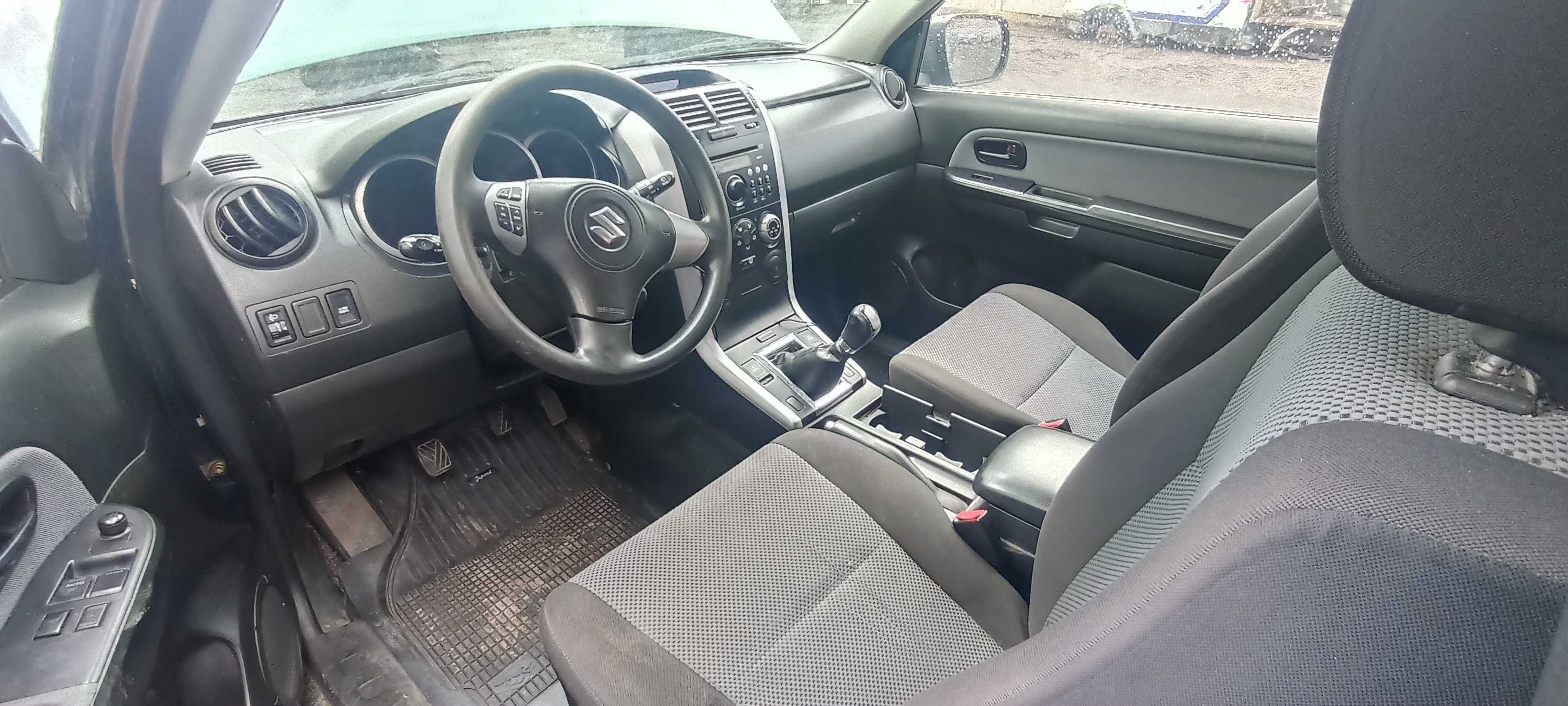 klapa tył tylna suzuki grand vitara lak Z2T