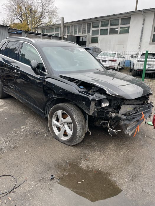 Продам Audi Q3 83A 2019