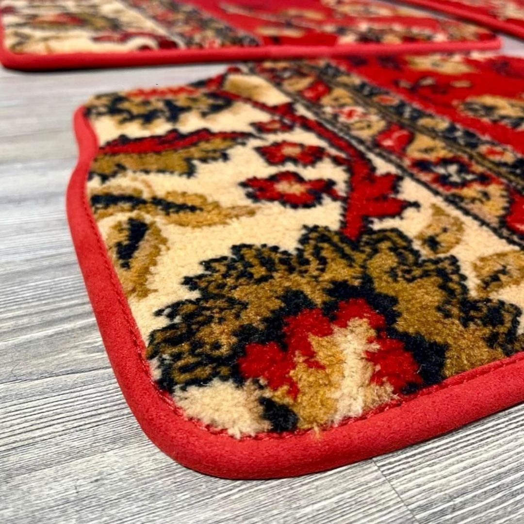 Коврики власного виробництва з ковру / Текстильні коврики