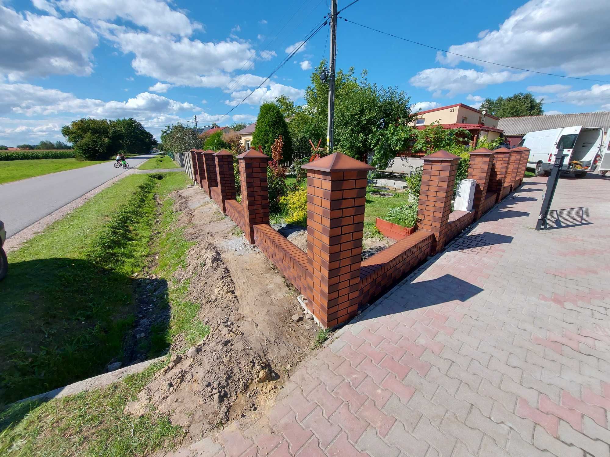 OGRODZENIE ala klinkier imitacja klinkieru betonowe podmurówka