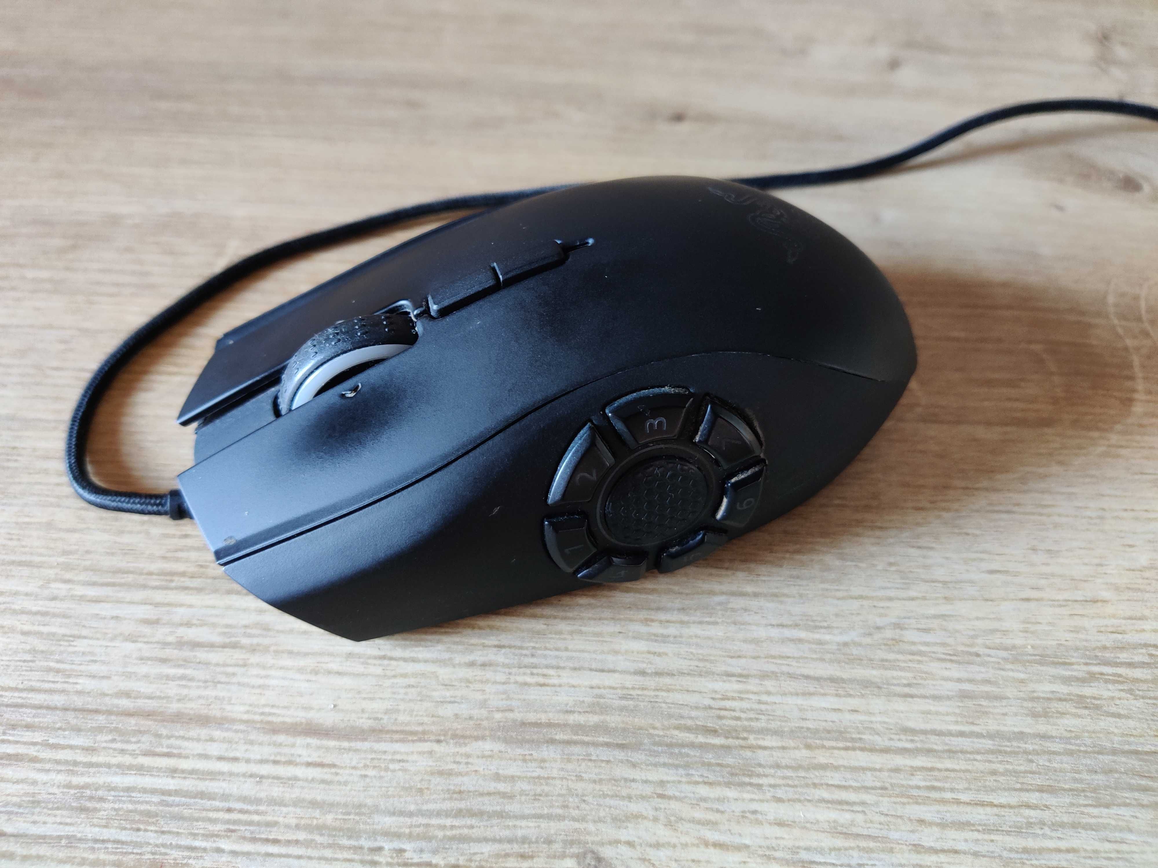 Myszka przewodowa laserowa Razer Naga Hex V2 - szwankujący scroll