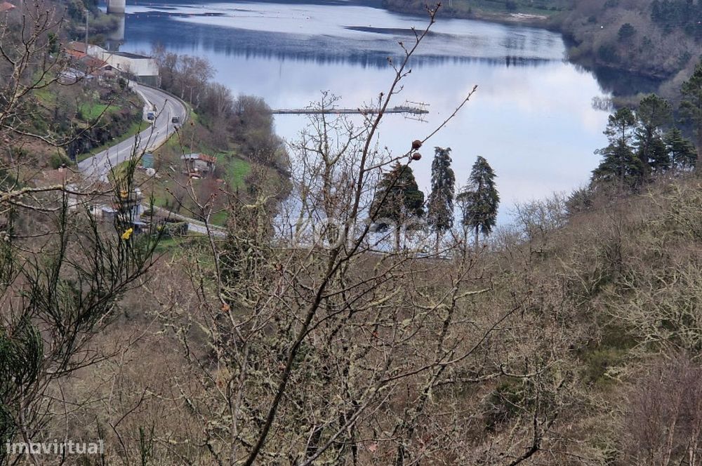 Terreno rústico para venda em Linharelhos, Montalegre