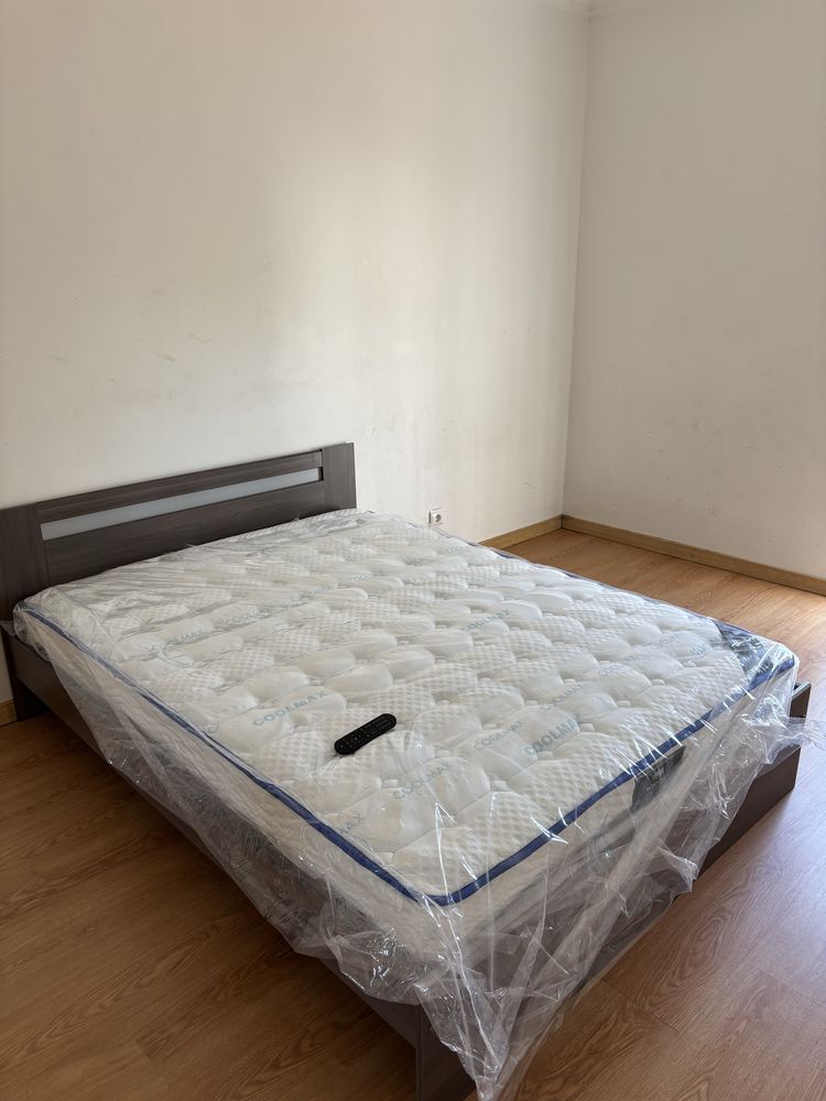 Disponivel Quarto casal em Miratejo