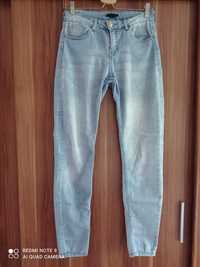 Spodnie jeansy damskie H&M - rozmiar 36/38.