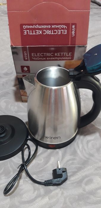 Чайник єлектричний новий