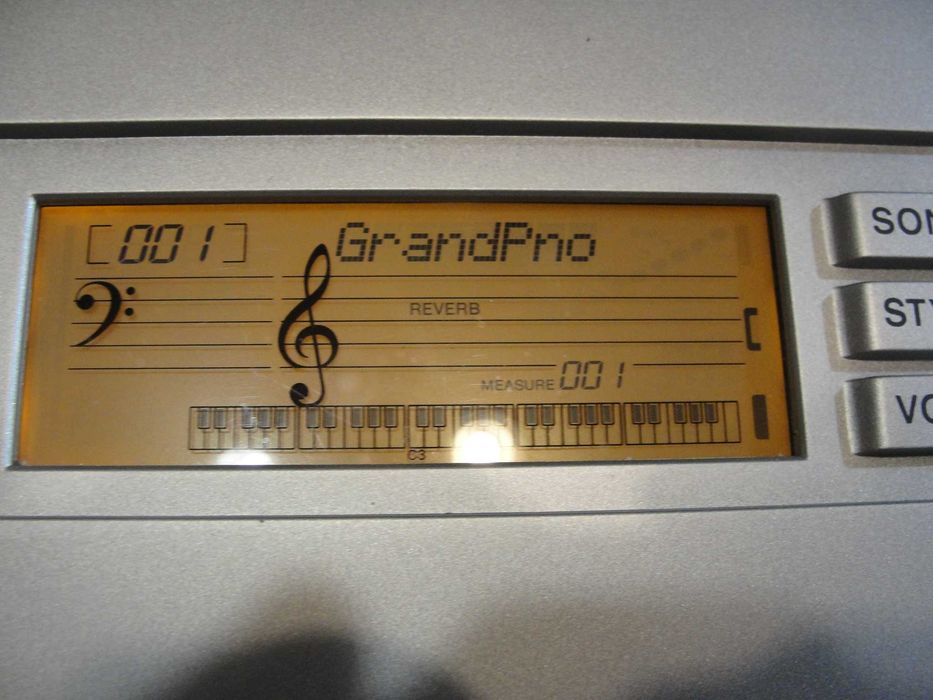 Синтезатор Yamaha YPT 300