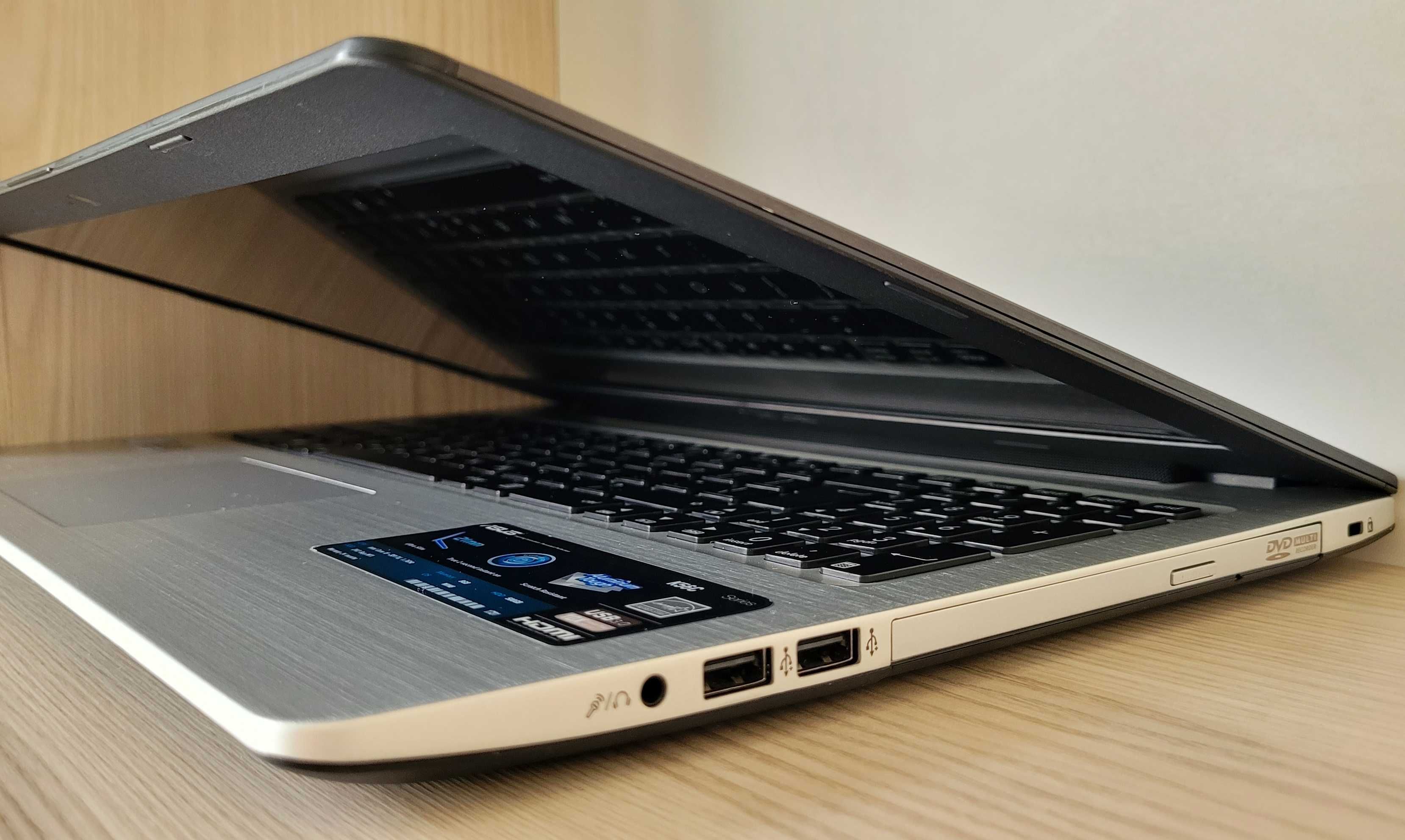 Laptop Asus K56C - Intel Core i5/8GB RAM/128GB SSD/NVIDIA GeForce GT