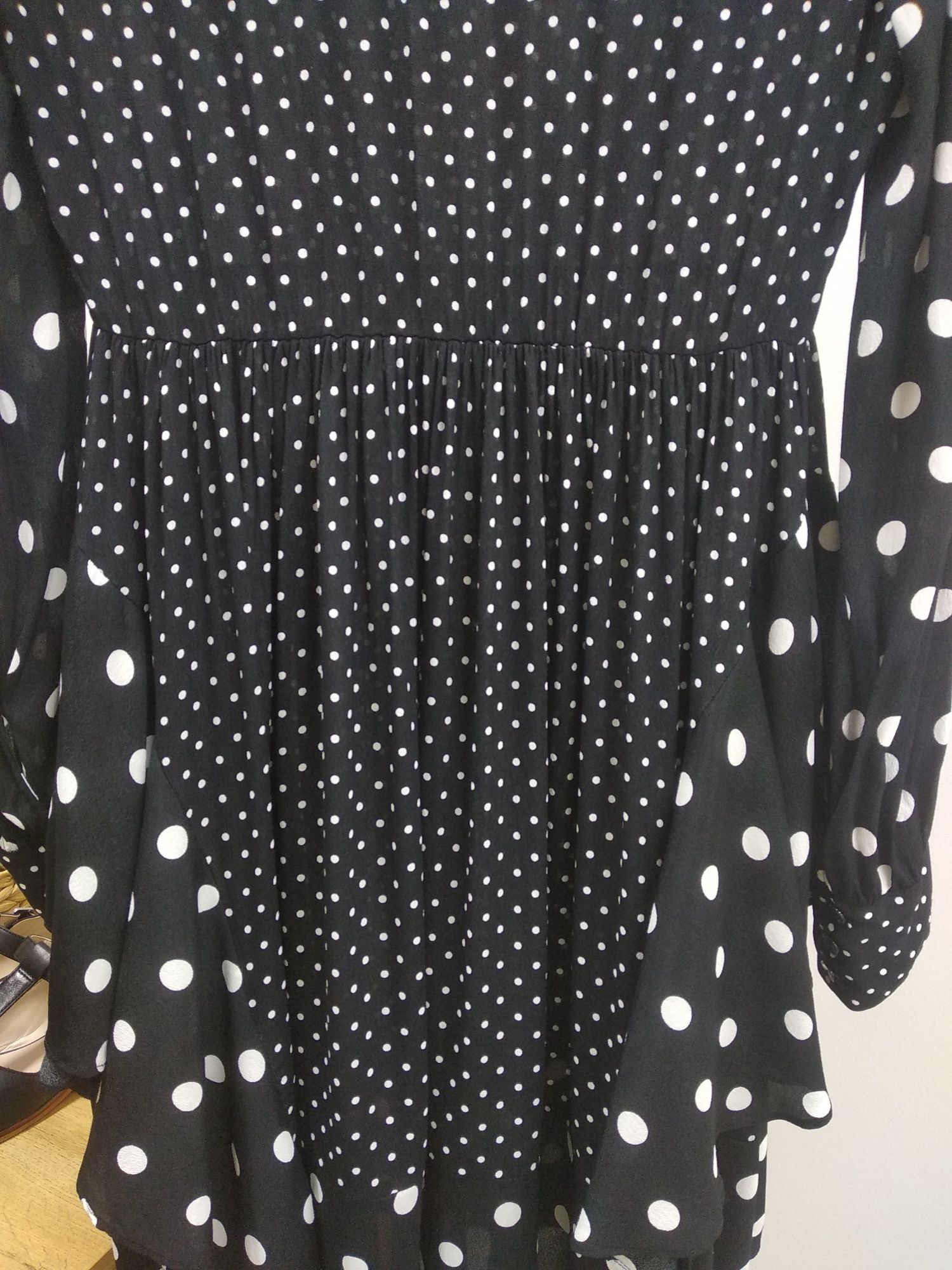 Twin-set коротке натуральне ярусне плаття в чорно білий горошок S M