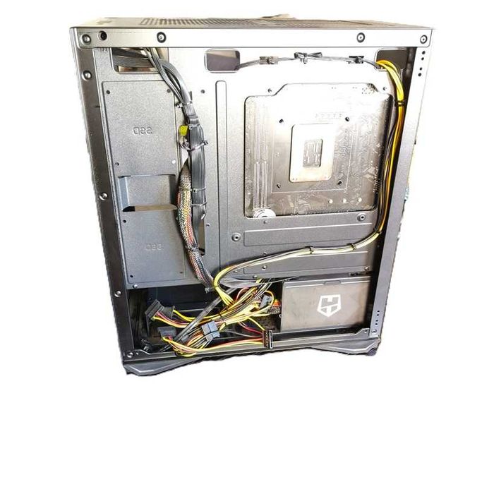 Computador Desktop - POWERED BY MSI
