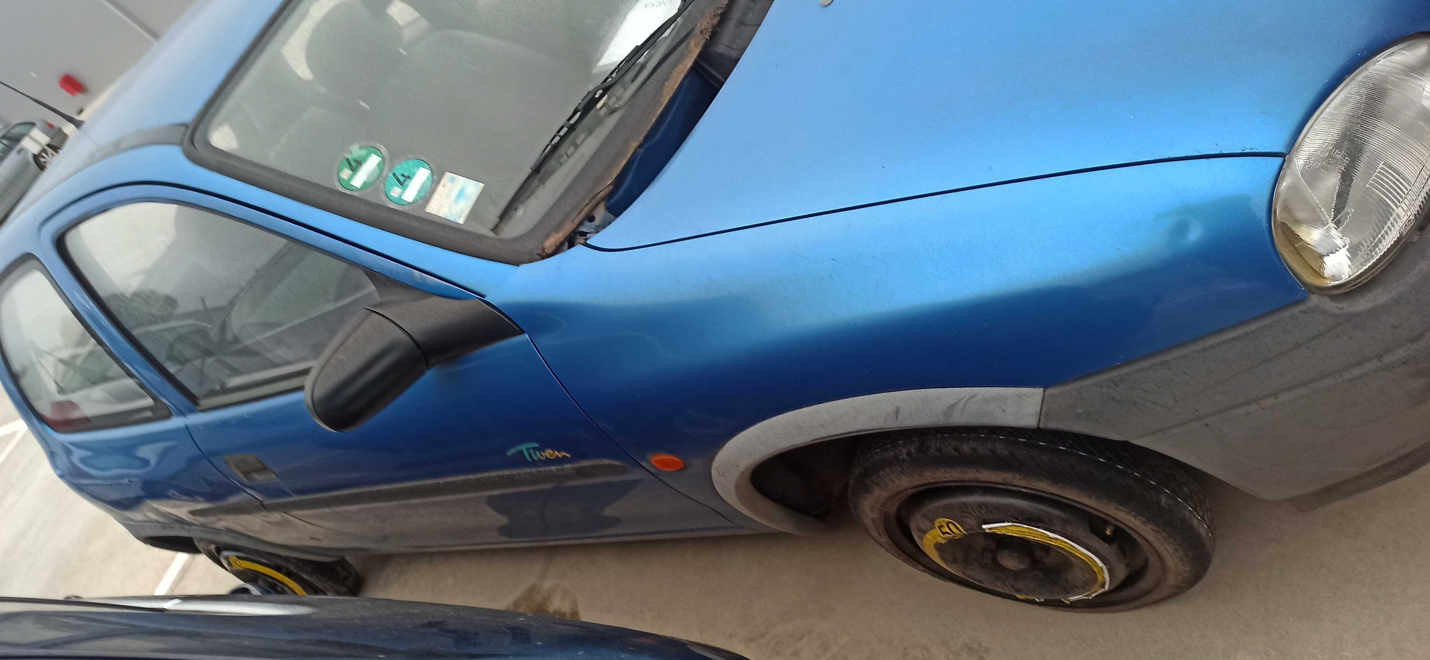 Opel Cora B para peças