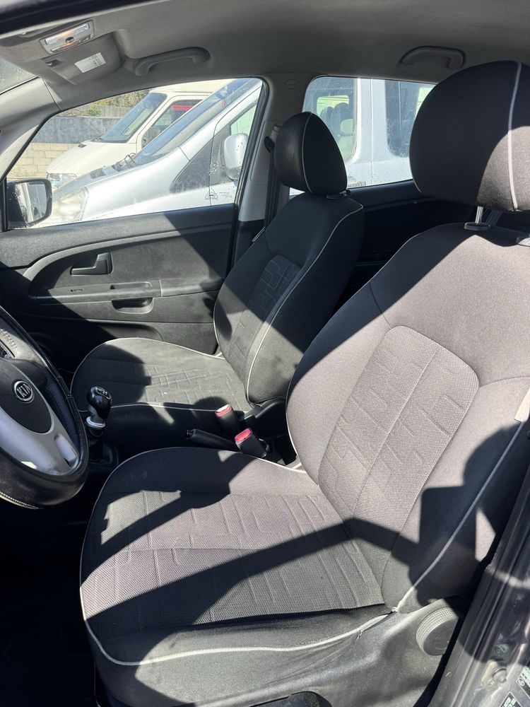 Kia Venga 1.4 Attract GPL