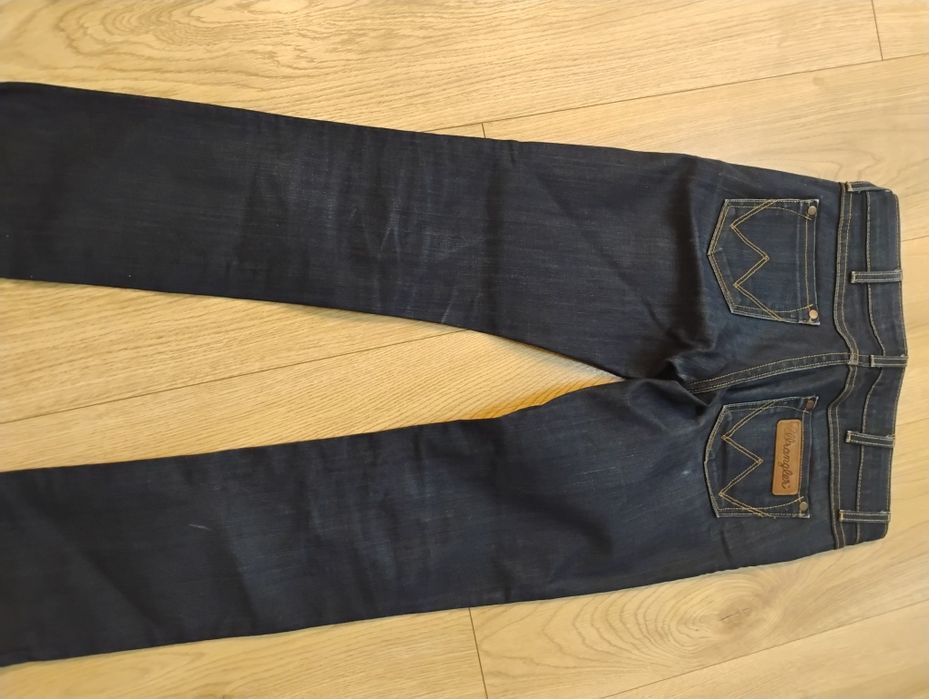 Spodnie jeansy  Wrangler damskie rozmiar w 26 L 32