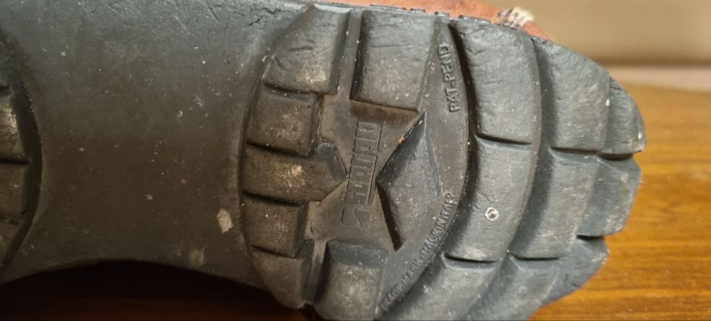 Зимні шкіряні термо черевики   Scarpa 37    розмір