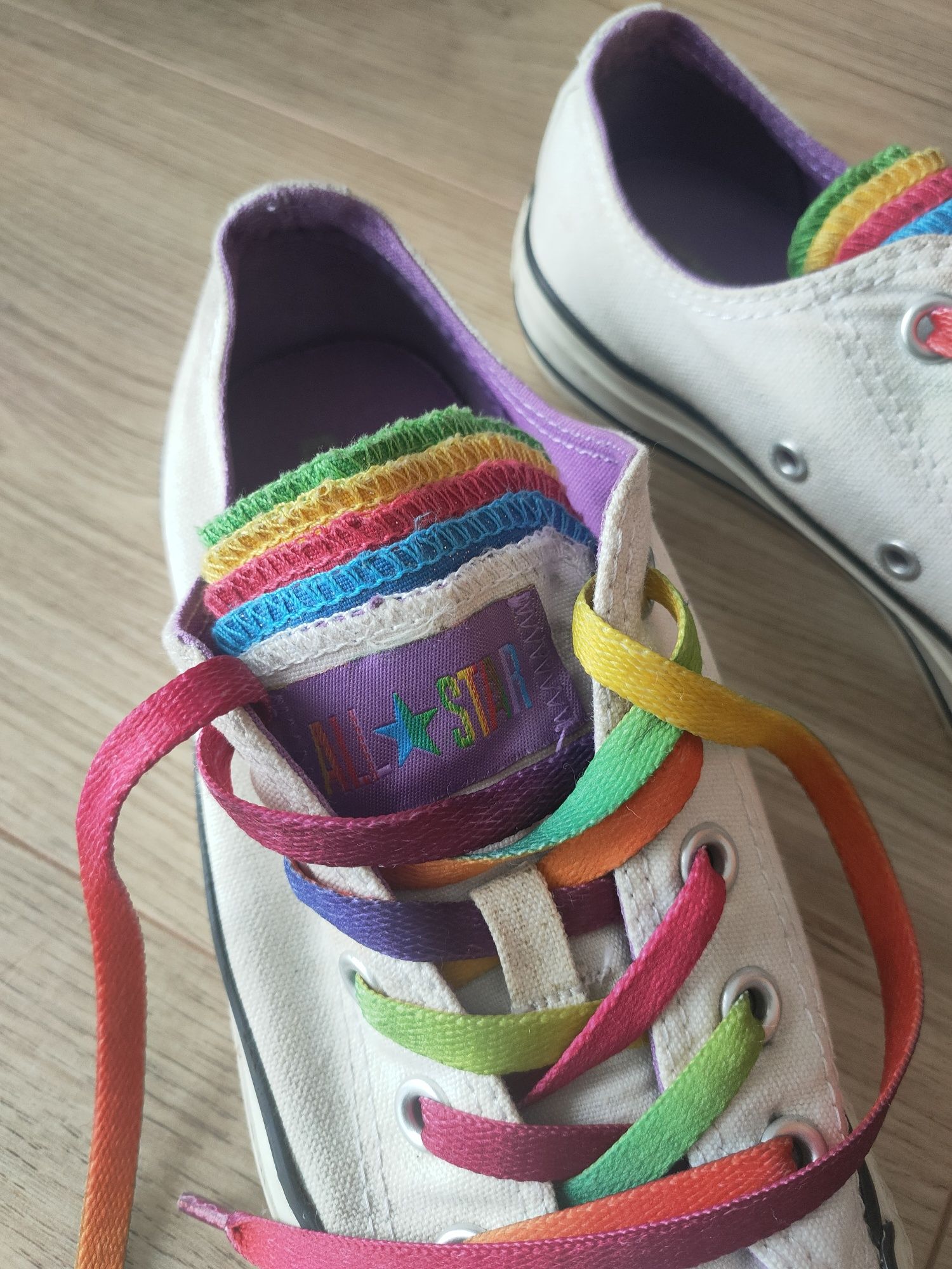 Kolorowe tęczowe trampki Converse r.37