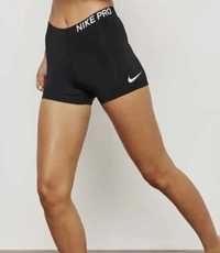 Спортивные женские шорты Nike Pro размер S