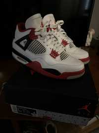 Nike jordan retro 4