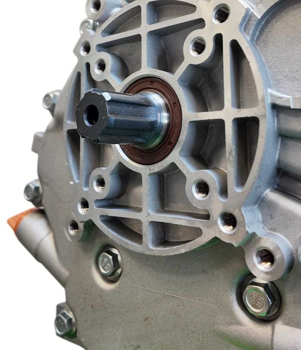 Двигун Зубр 178F (6 к.с.) дизель! вал 25 мм шліцевий! надійний мотор!