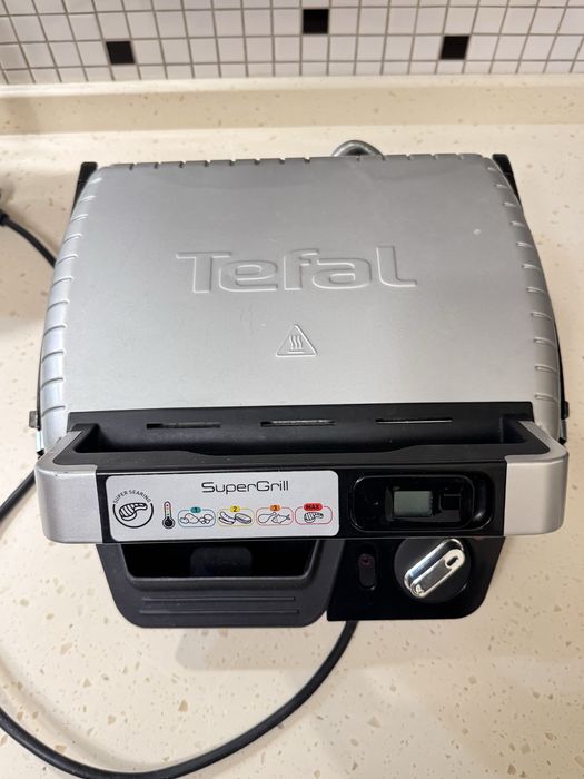 Електрогриль Tefal.