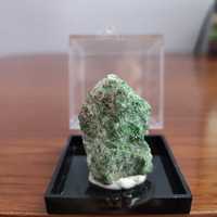 Fuchsyt (Fuchsite) - minerały (minerals)