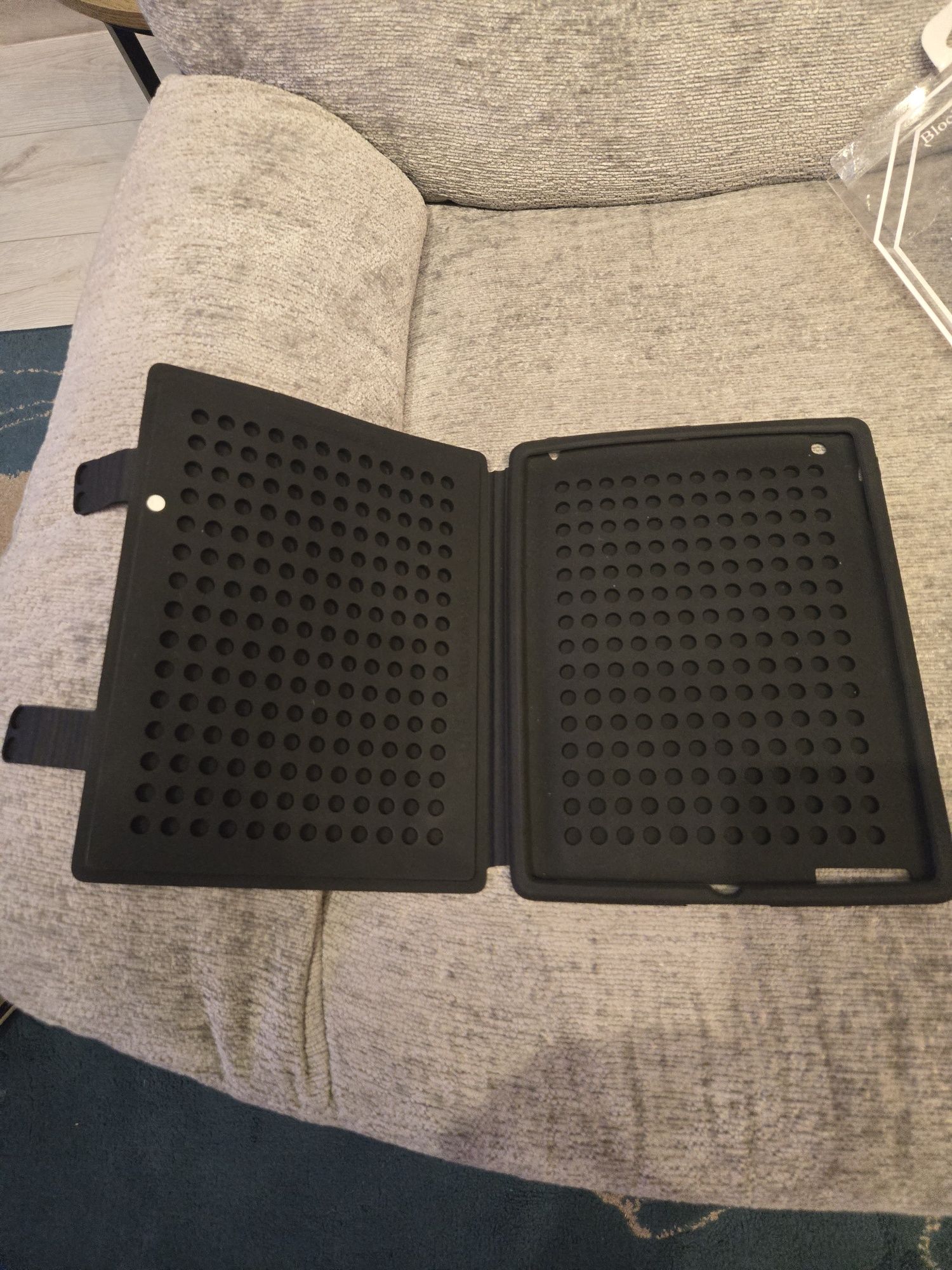 Etui do aipada material gumowe