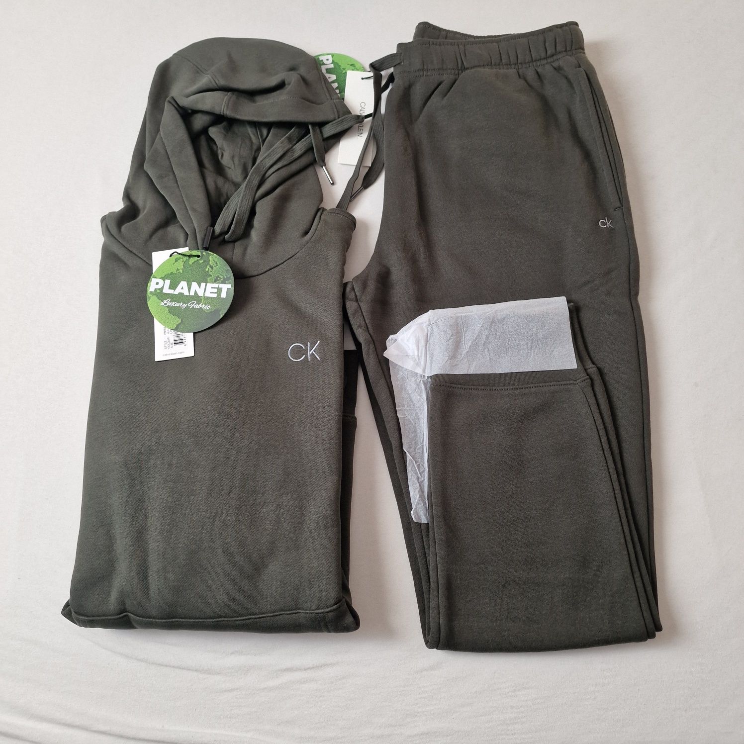 Dresy grube  Calvin  Klein  r. L
