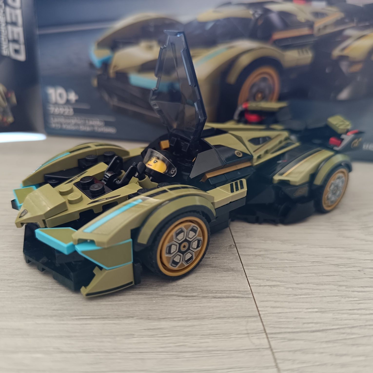 Lego Speed Champions 76923 - completo e montado