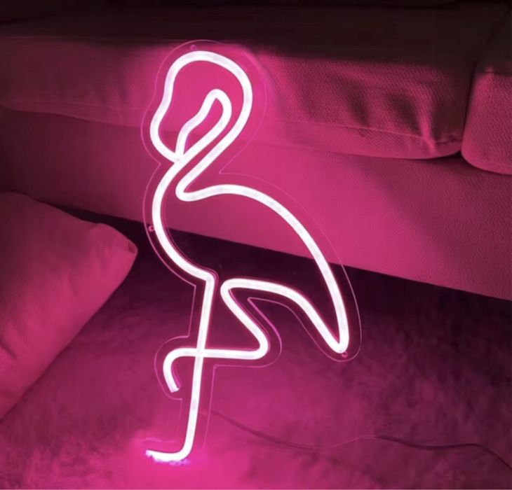 Neon FLAMING napis na ściane LED prezent