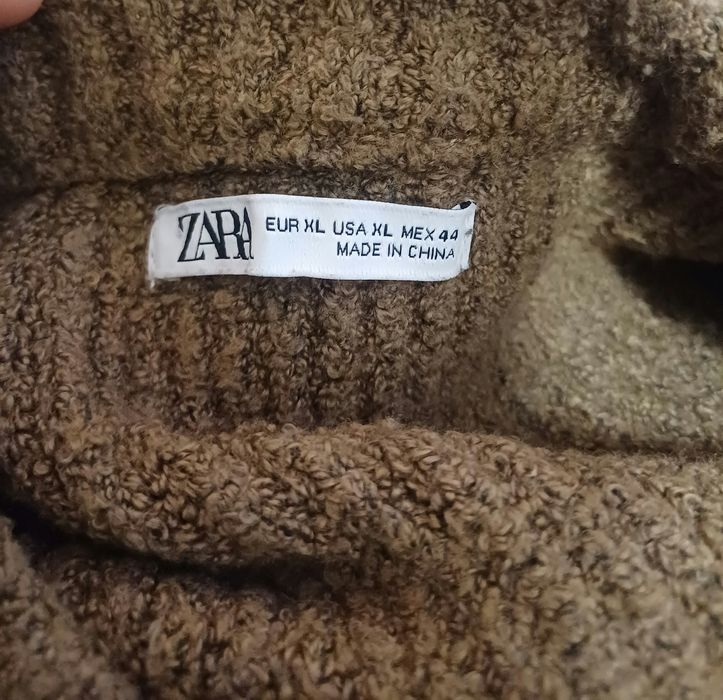 В'язаний светр Zara