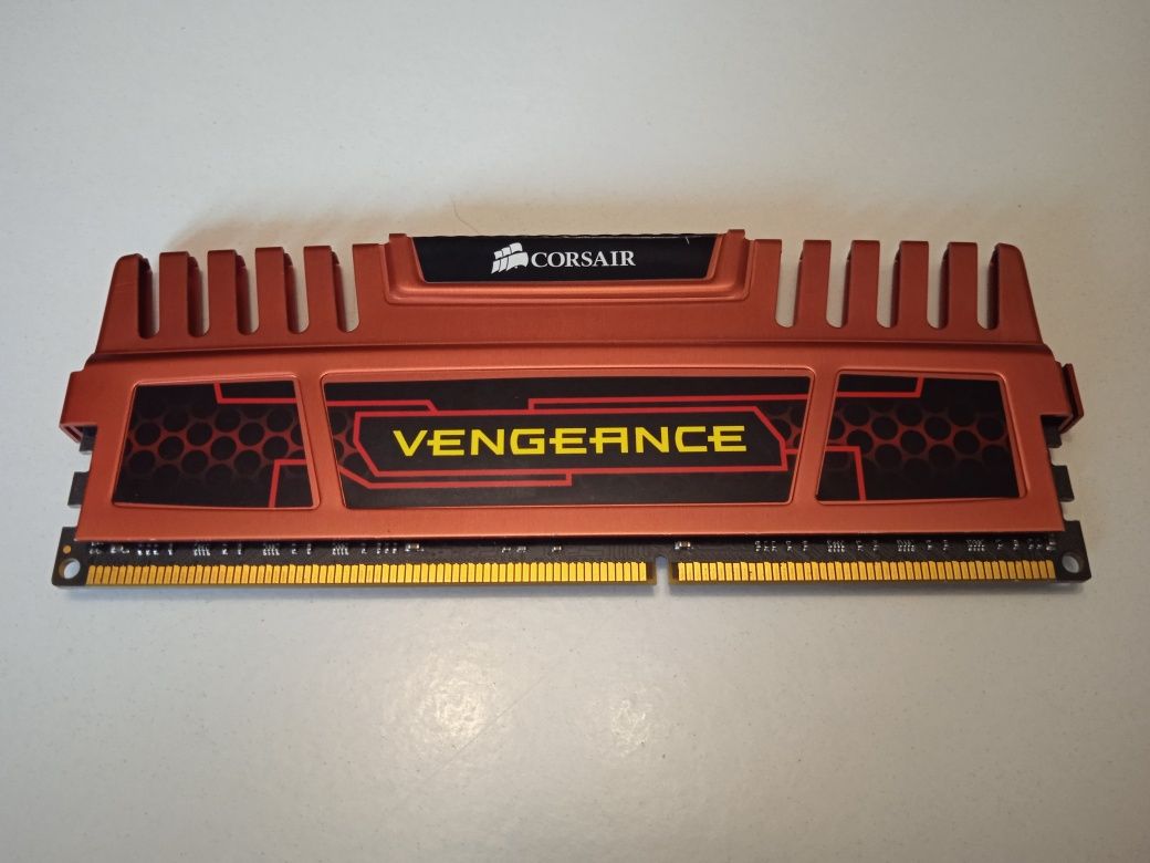 Pamięć RAM DDR3 Corsair 8GB