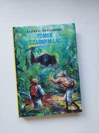 Książka "Tomek na czarnym lądzie"- Alfred Szklarski