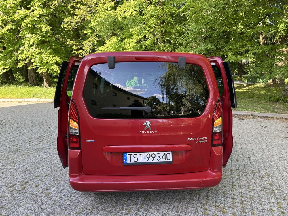 Peugeot Partner Teepe 1.6HDI 2016 LED KLIMA Prywatne auto