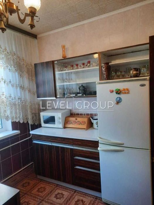 Квартира 3к, 73м, Драйзера, Троещина, Лівий берег