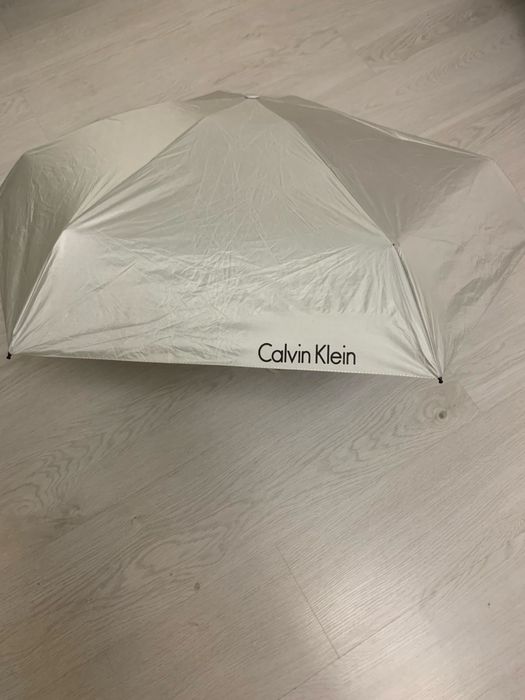НОВЕ міні Calvin Klein компактна жіноча парасоля біла чорна сіра зонт