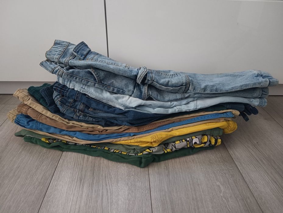 Zestaw spodni i jeansów 110/116 H&M, Pepco