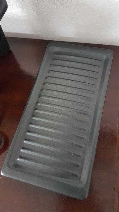 Grelhador eléctrico mini - Novo