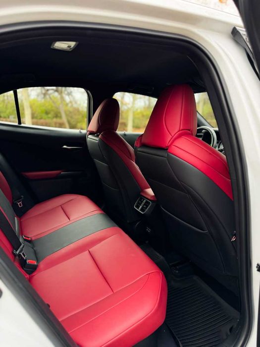 Lexus UX 250H F-SPORT 2021