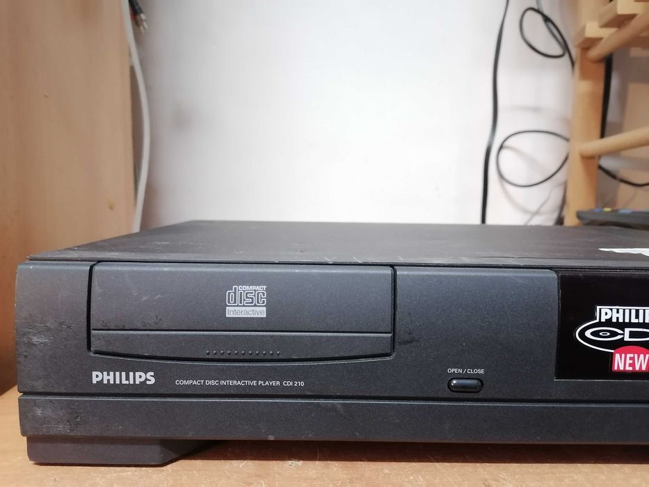 Philips CDI 210 odtwarzacz  CD player konsola