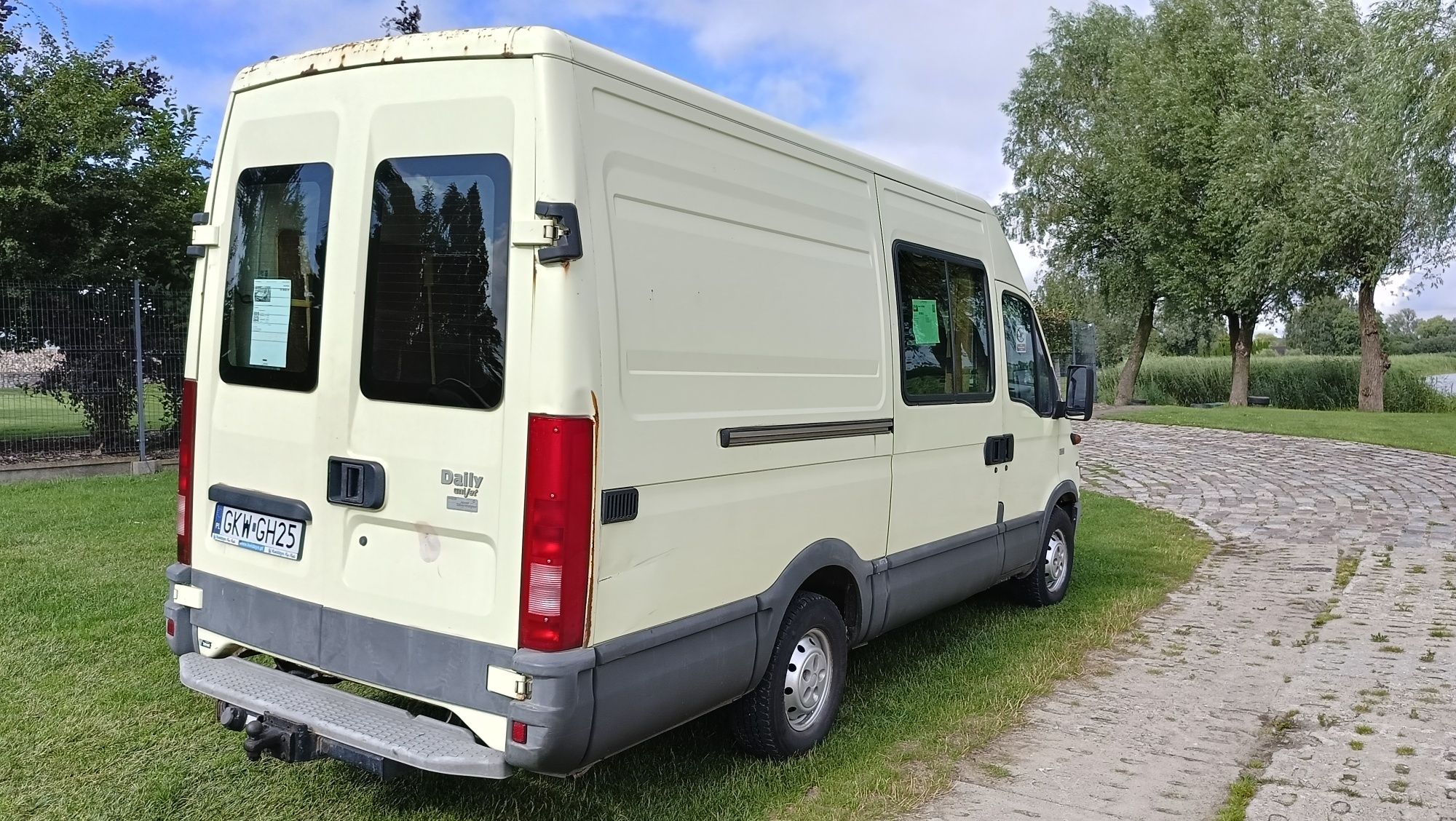 Iveco Deily 3  Bus Camper Projekt 6 osoby Brygadówka