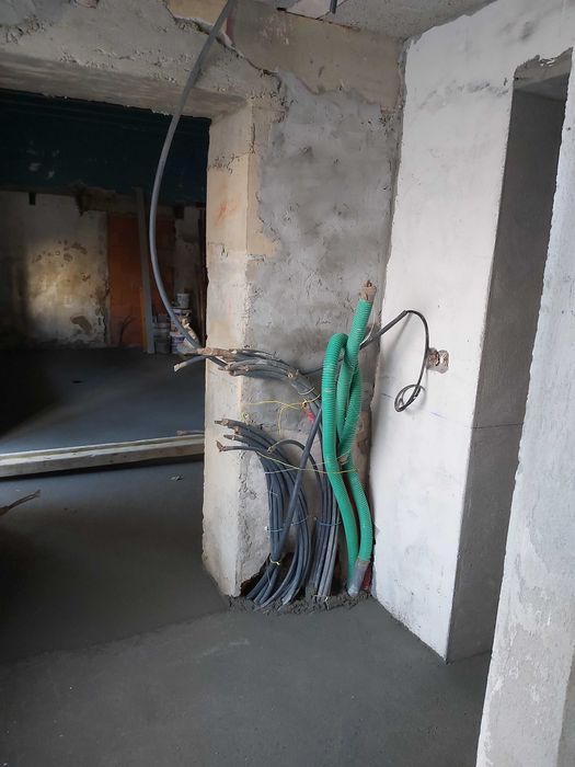 Todo tipo de trabalhos de reabilitação de habitação e construção