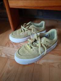 NIKE Air Force rozm. 38,5