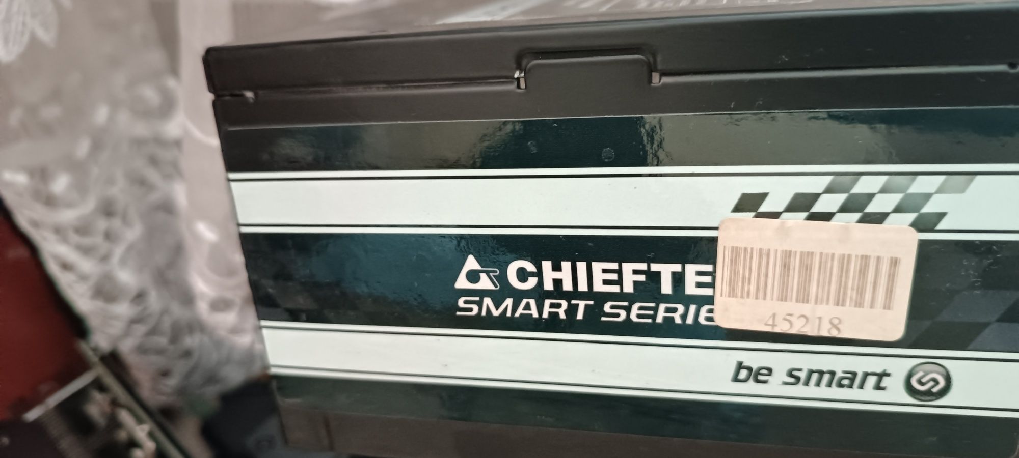 Блок живлення CHIEFTEC Smart 700W [Відео роботи блока в описі]