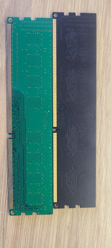 Оперативна память DDR3 1333 2Gb