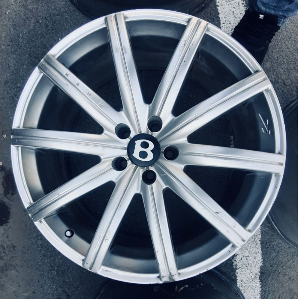 R 20 5x112 Bentley , Audi skoda Volkswagen оригинал KAHN