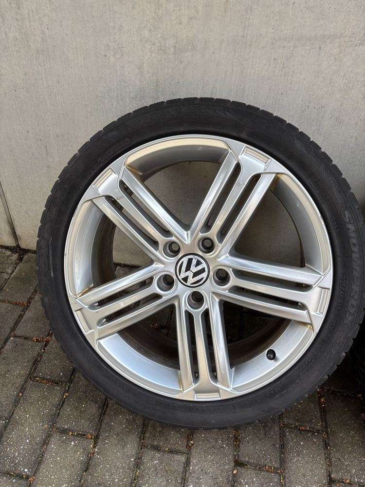 Felgi Volkswagen 5x112 18 cali 235/40 7mm golf a3 octavia