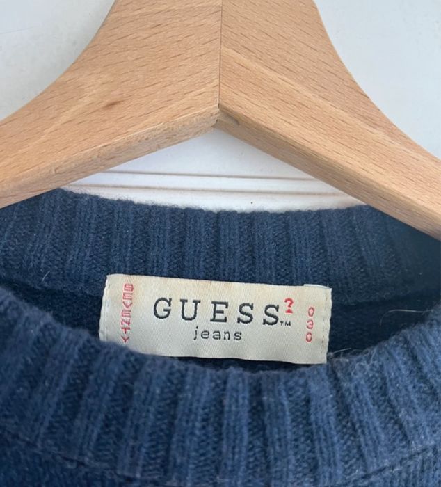 Camisola marca GUess