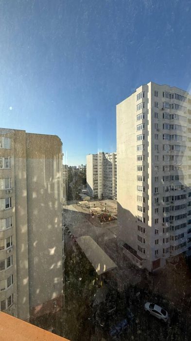 Продам большую 2 комнатную квартиру ЖК Вернисаж (Таирова) 3-228-242