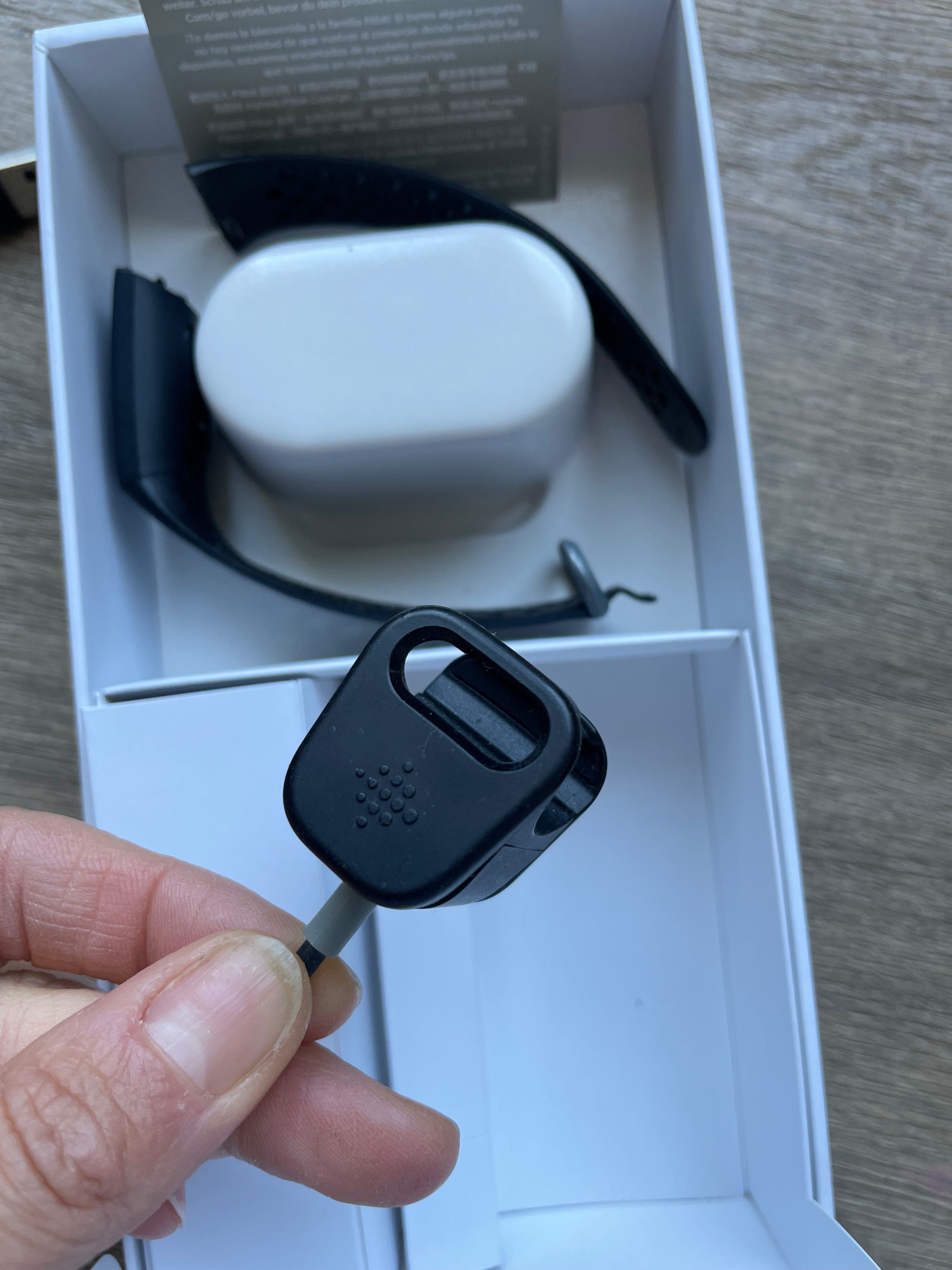 Fitbit charge 4 opaska