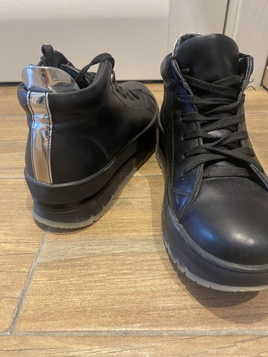 Взуття зимове, шкіряне, жіноче, черевики, б/в, зимове.