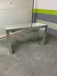 Mesa consola de vidro