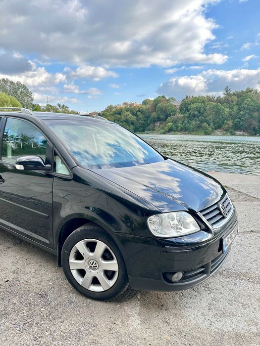 VW Touran 1.6 Fsi